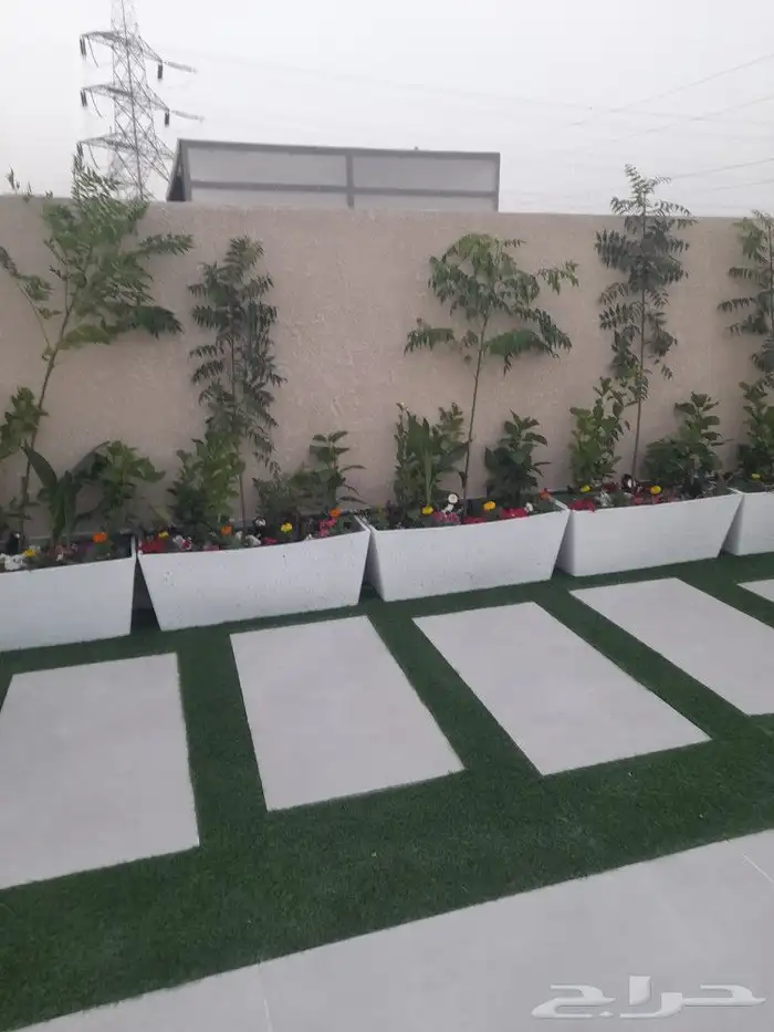 مشتل تنسيق حدائق 3