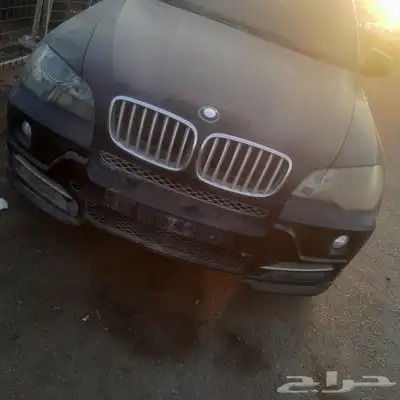 تشليح الحمدانية لي قطع الغيار سياره بي ام x5 موديل 2008 1