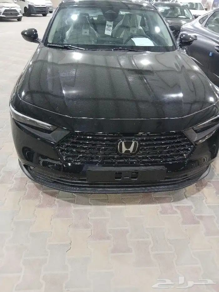 . هوندا اكورد نص فل2025 6
