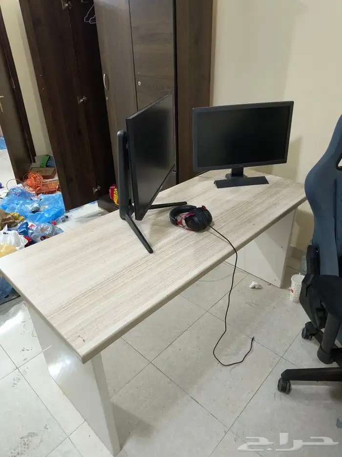 طاولة Pc كمبيوتر وكرسي ديفو للبيع 2