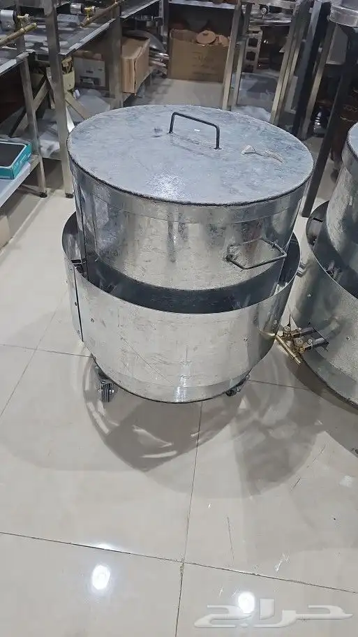 يوجد لدينا احواض الشجر الفخاريه ويوجد لدينا براميل المندي 1