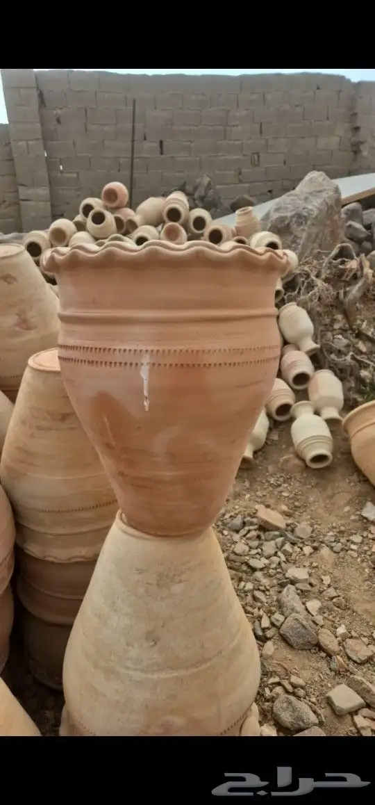 يوجد لدينا احواض الشجر الفخاريه ويوجد لدينا براميل المندي 5