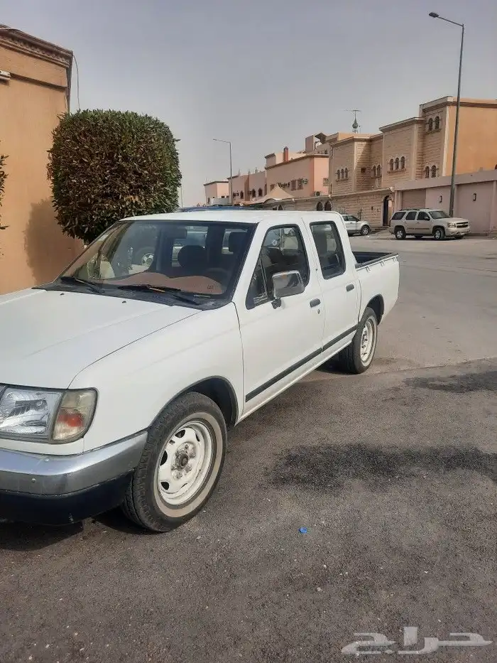 نيسان قمرتين 2013 ايجار 0