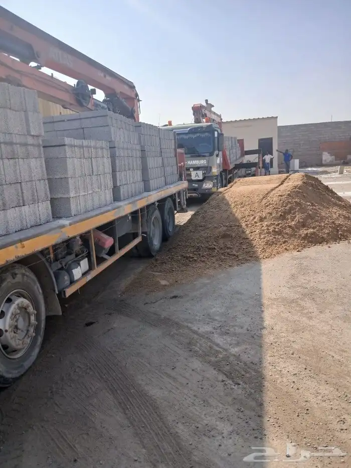 موجود جميع انواع البطحا والأسمنت والعتب والداموك والبلك 2