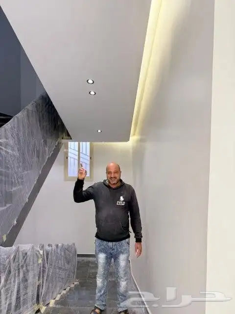 معلم جبس بورد و اسمنت بورد وفني ديكور شغل بالميزان الليزر 24