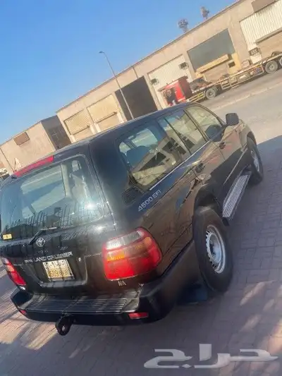 لاندكروزر موديل 99 1