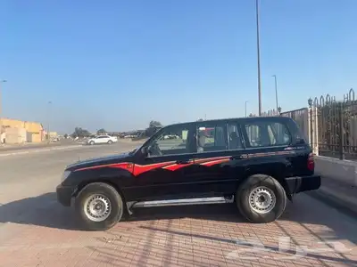 لاندكروزر موديل 99 0