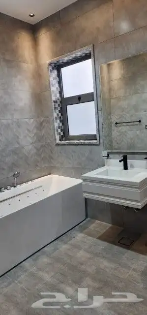 للبيع فيلة راقية تشطيب ديلوكس 5
