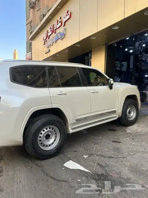 جميع انواع جنوط وكفرات السيارت جيوب جموس وجميع انواع السيارت 14