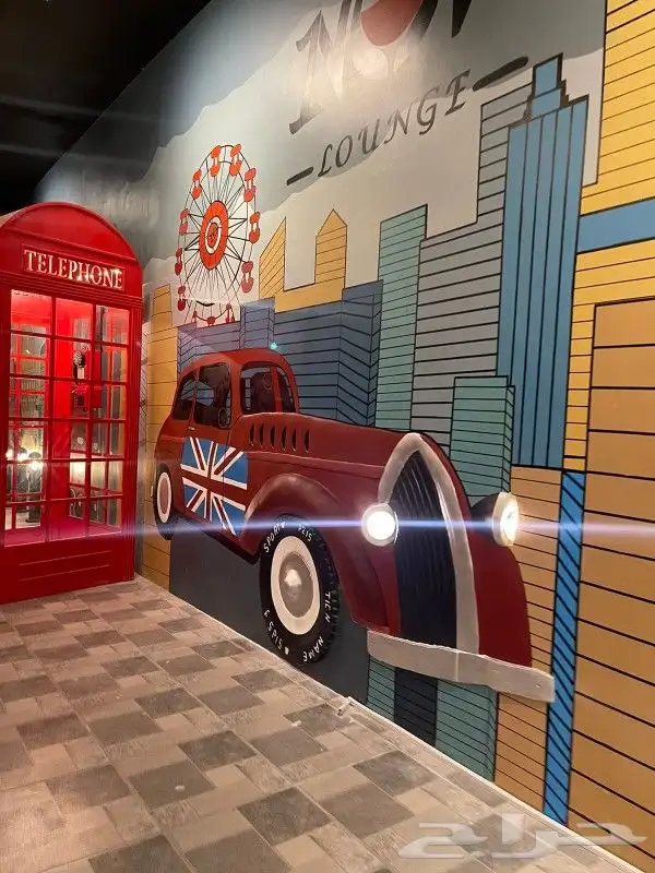 رسام جرافتي ونحات 1