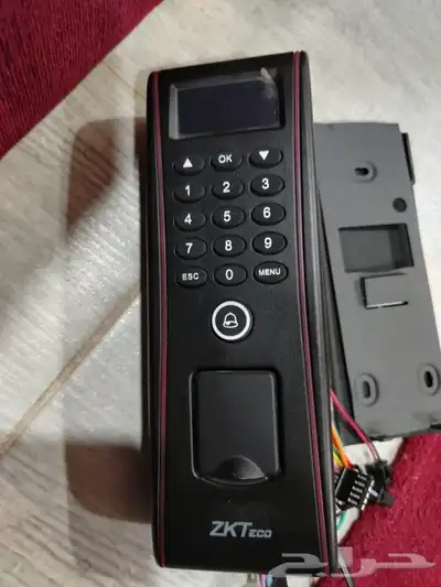 كاميرات مراقبة وانترنت 1