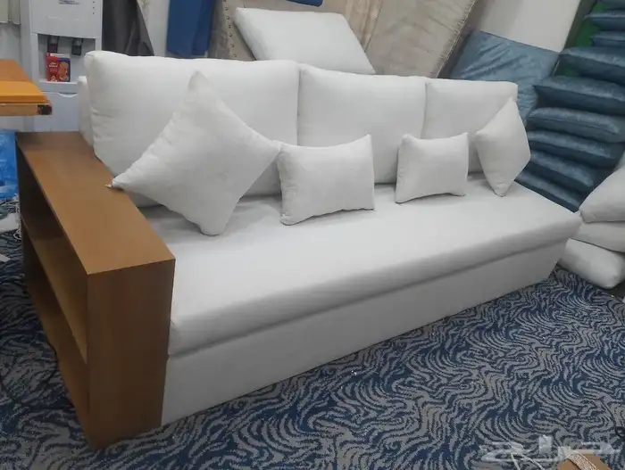 هذا كنب امريكي واحد متر 330 عشان تفصيله ايه هو تنجيد نفس الم 0