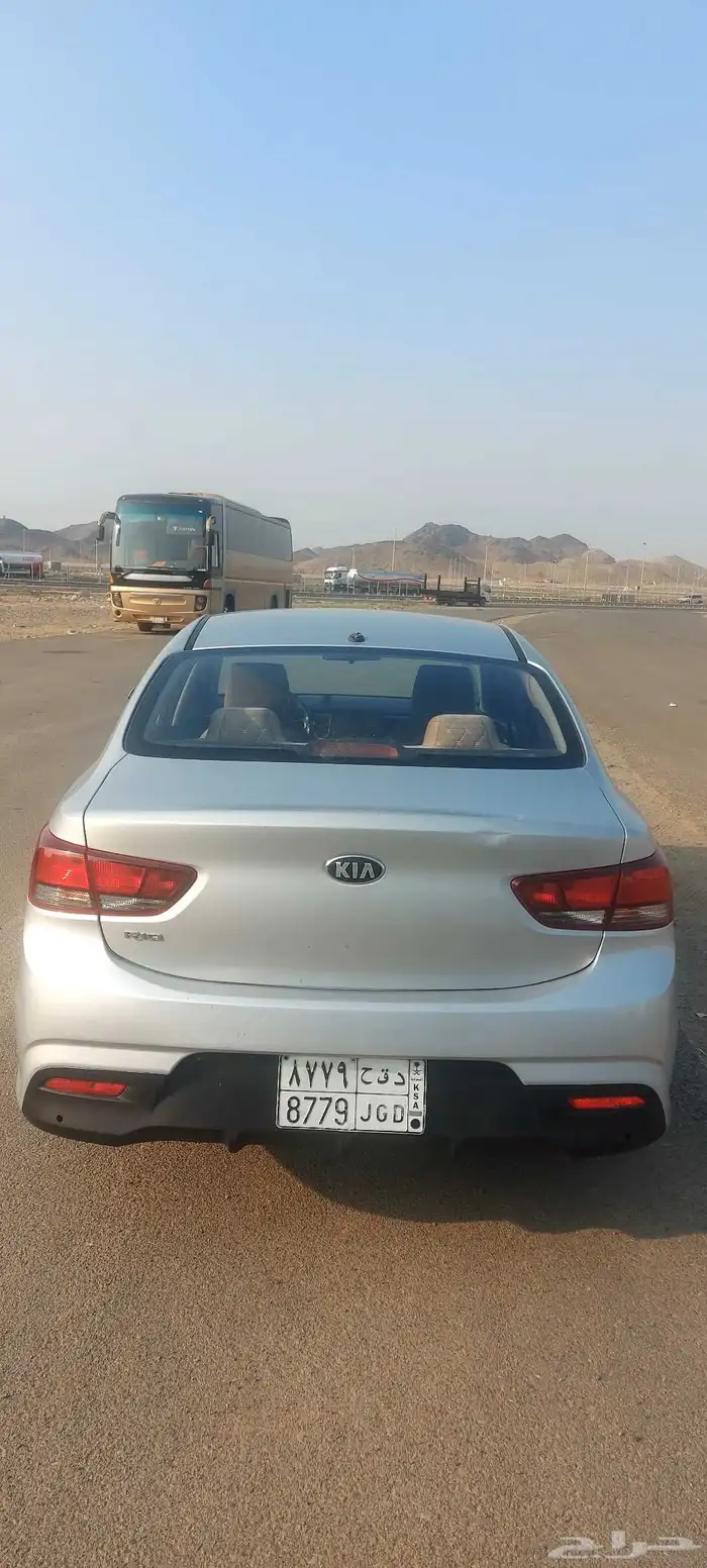 كيا ريو قير اتوماتيك مستعملة 1