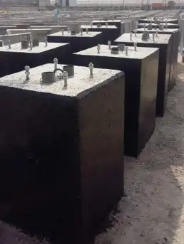 حواجز خرسانية قواعد إنارة 1