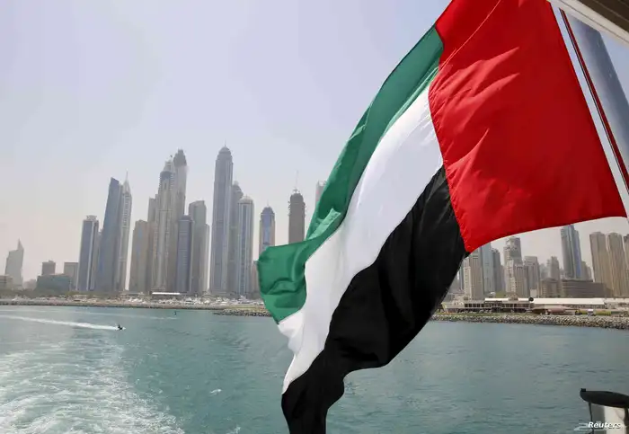 نوفر قطع غيار مرسيدس من الامارات 0