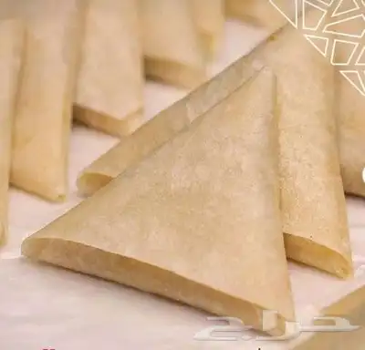 مفرزنات سمبوسه دجاج . لحم . جبن بسعر منافس 0