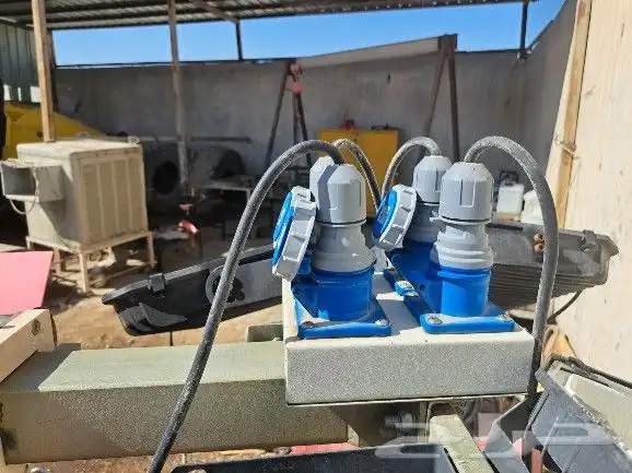 تاورلايت ابراج إنارة للبيع 4