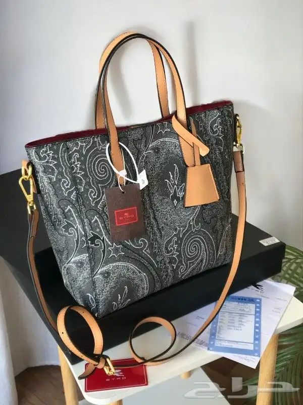 شنط ماركات متنوعه 8
