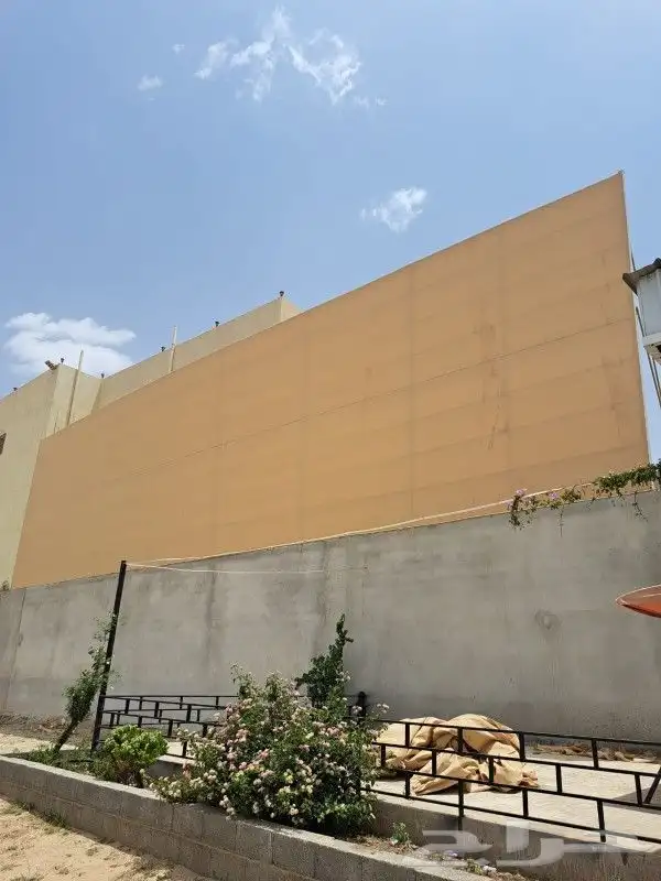 غرف سندويش سندوتش سواتر هناجر مظلات سيارات مظلات جلسات 9