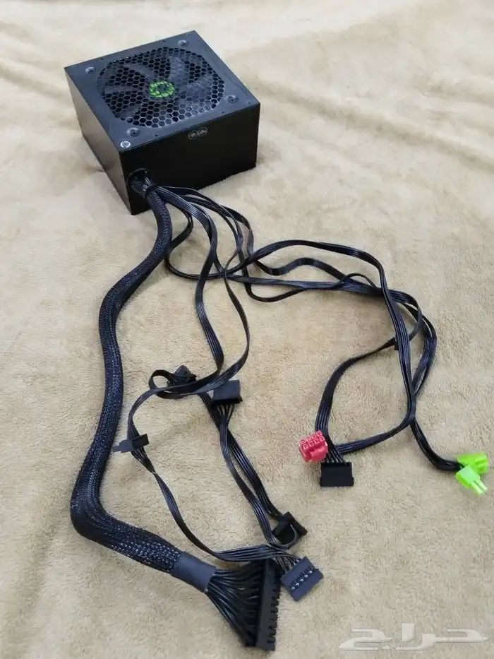 للبيع باور سبلاي GameMax VP-500 بقوة 500W 4