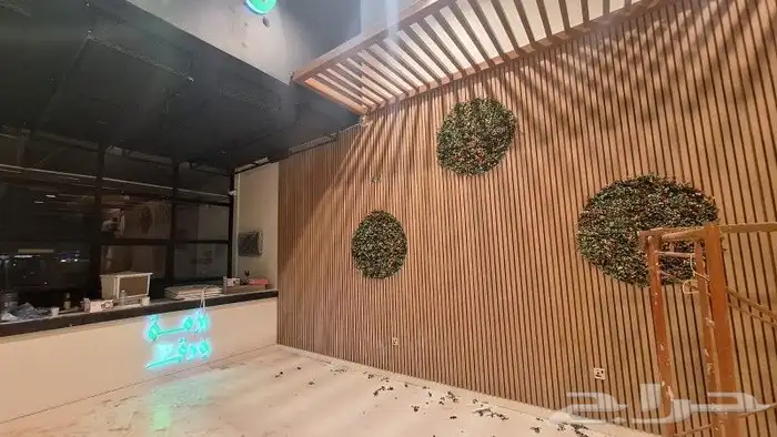 تنسيق حدائق عشب ارضي عشب جداري بديل خشب صفائح حجريه 11