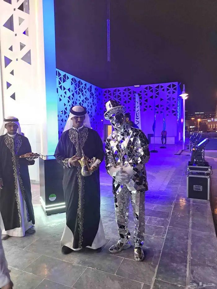 قهوجي وصبابين رجال ونساء بسعر مناسب 0