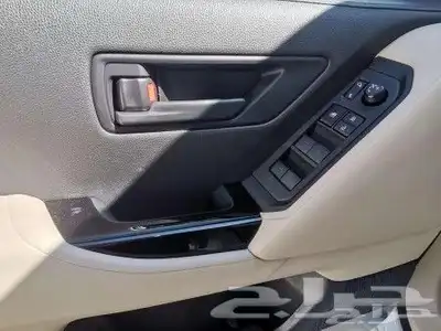 تويوتا لاندكروزر GXR L2 بنزين 2025 V6 4 4 8