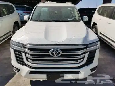 تويوتا لاندكروزر GXR L2 بنزين 2025 V6 4 4 0