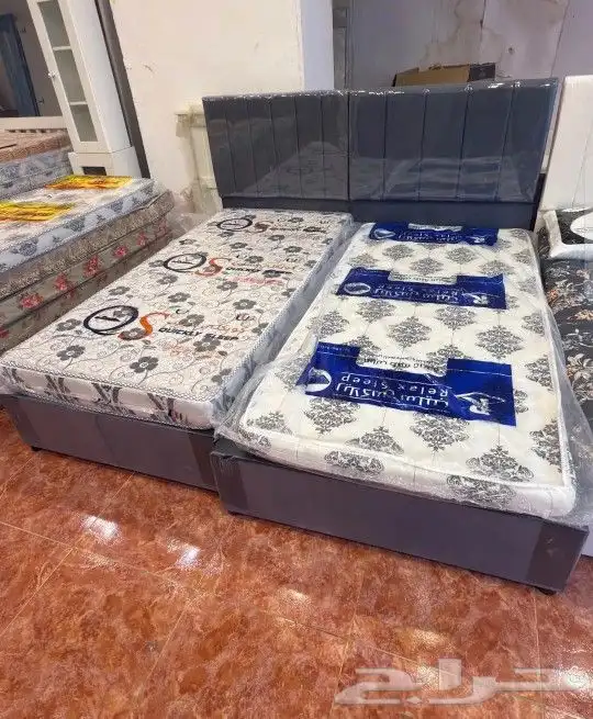 bed and mattress 0