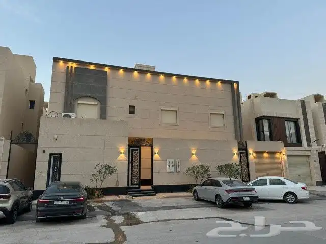 للايجار فيلا بحي النرجس قريبة من مسجد ومن طريق ابو 0