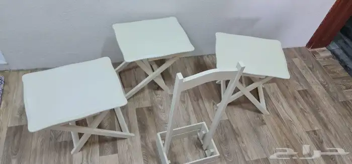 طقم طاولات مع القاعده شبه جديد للبيع بأعلا سوم 5