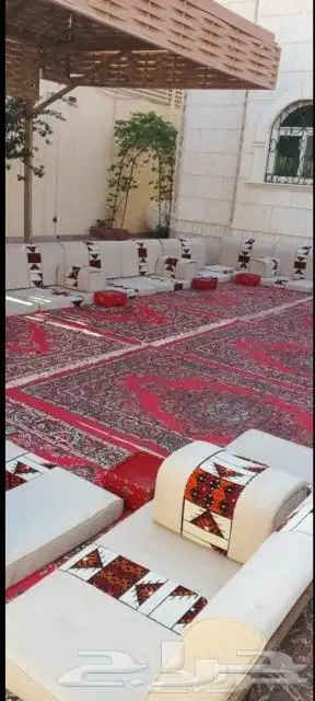 قهوجين وصبابين رجال ونساء كنب وكراسي طاولات خيم 4