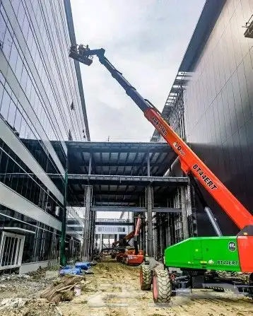 سيزلفت مانلفت للايجار Diesel electric trailer for rent 4