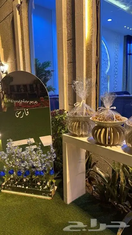 طاولات مرايا للايجار 0