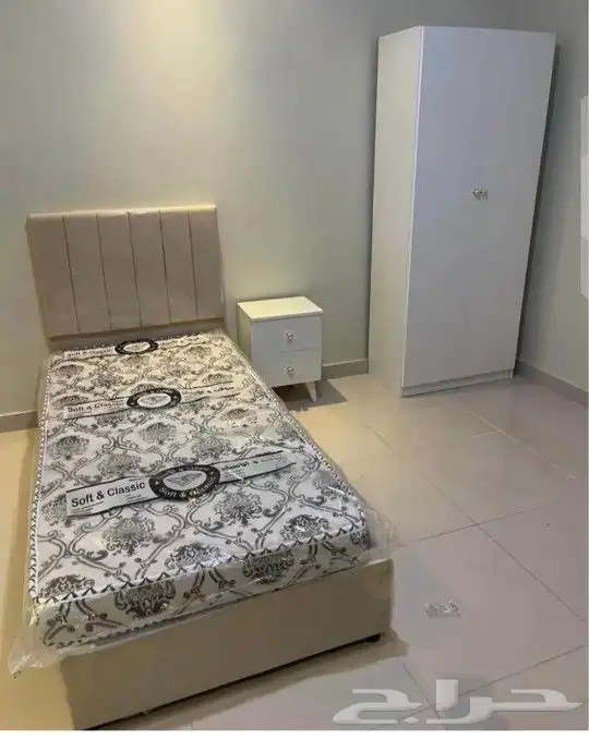 bed and mattress 3