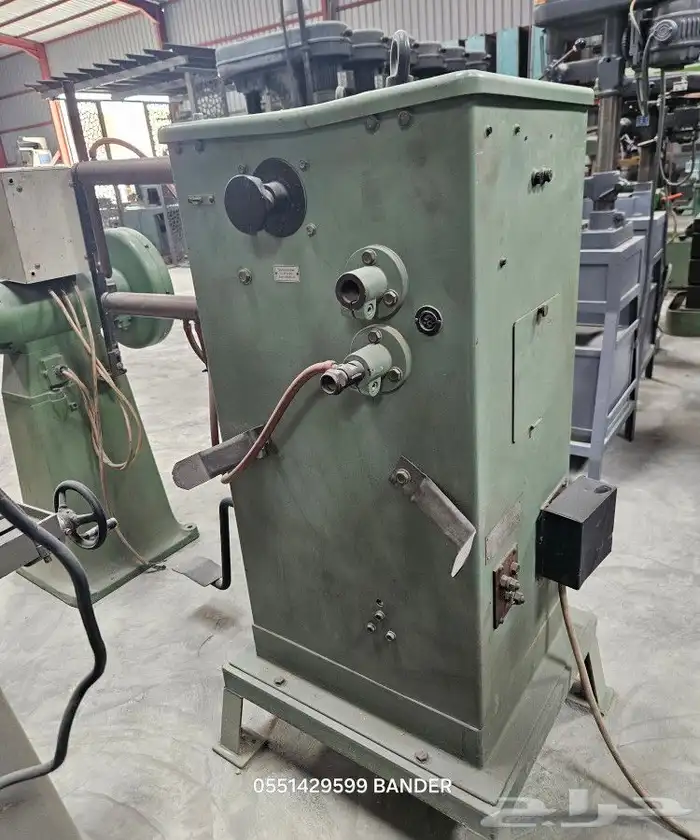 مكينة لحام نقطة ايطالي مستورد نضيف 2