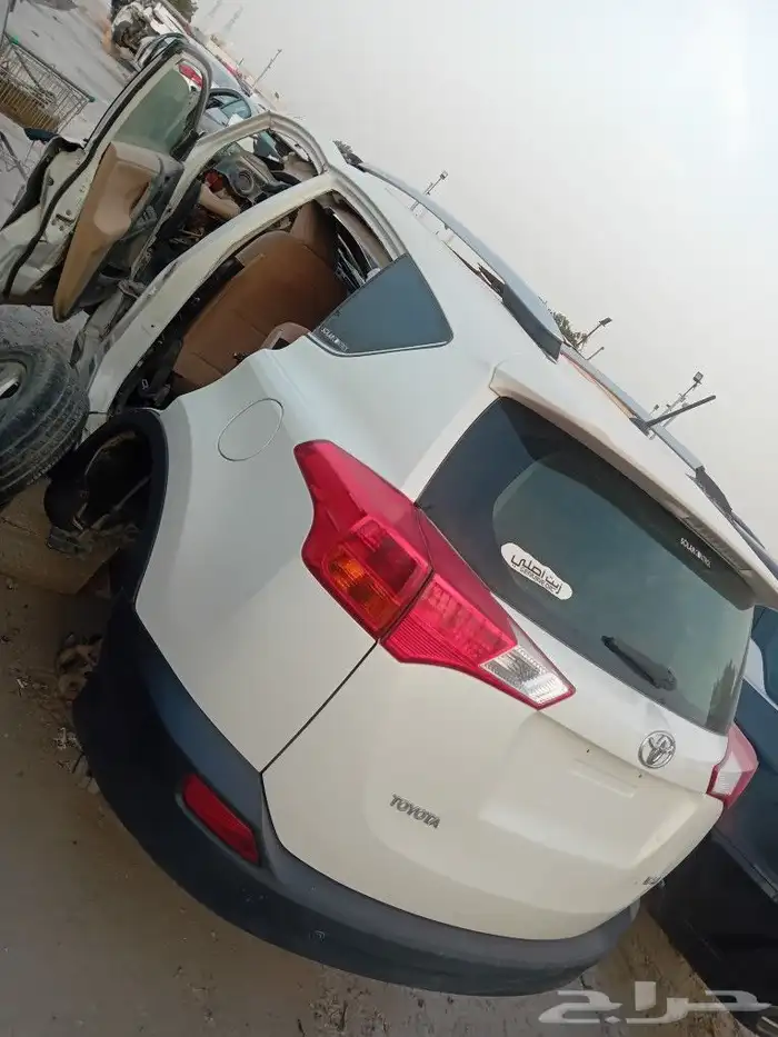 تويوتا رافور موديل 2014 قطع غيار مستعمل باجمل الأسعار 0