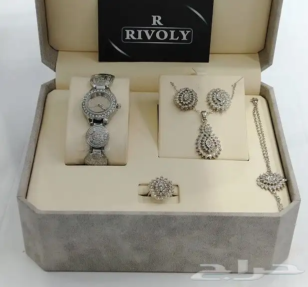 عروض يوم التاسيس ساعات جنيهات 2