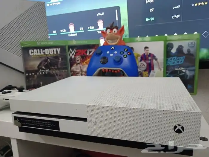 للبيع جهاز Xbox One S 2
