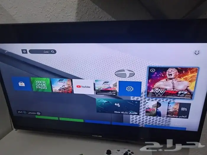للبيع جهاز Xbox One S 3