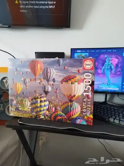 from 500-1500 peices puzzles and other good games for cheap 8