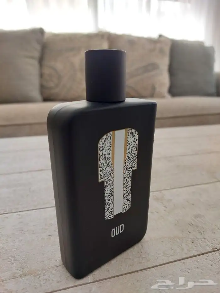 للبيع عطر صمام عود (بديل Oud Maracuj Maison Crivelli) 0