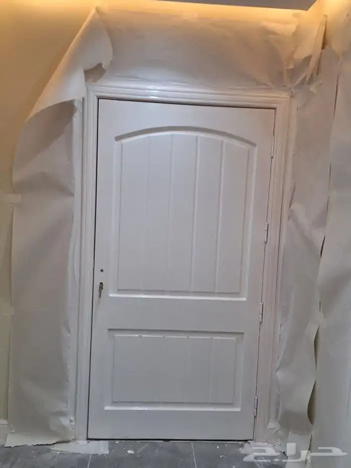 معلم متخصص في دهان الأبواب وغرف النوم بمكه 3