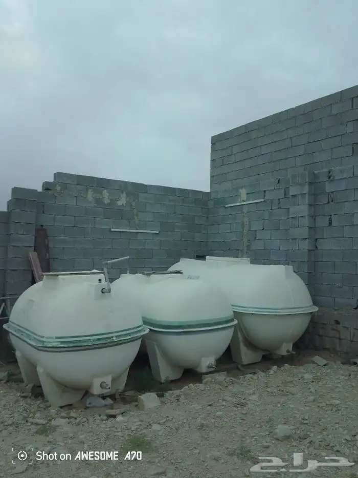 خزانات مياه مستعمله تم البيع 1