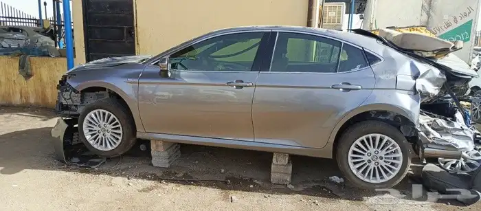 تويوتا كامري2025 1