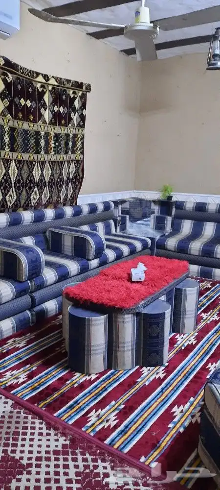 طقم كنب اسفنج مضغوط 1