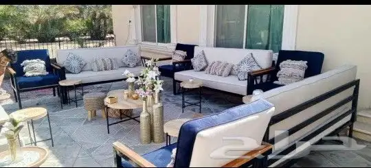 قهوجين وصبابين رجال ونساء كنب وكراسي طاولات زل العاب مضلات 8