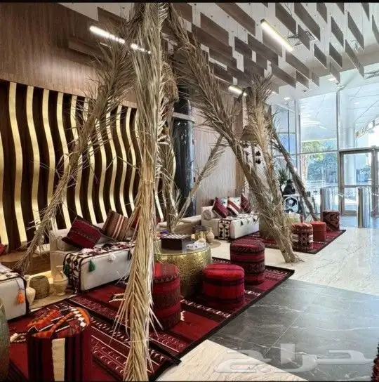 قهوجين وصبابين رجال ونساء كنب وكراسي طاولات زل العاب مضلات 0