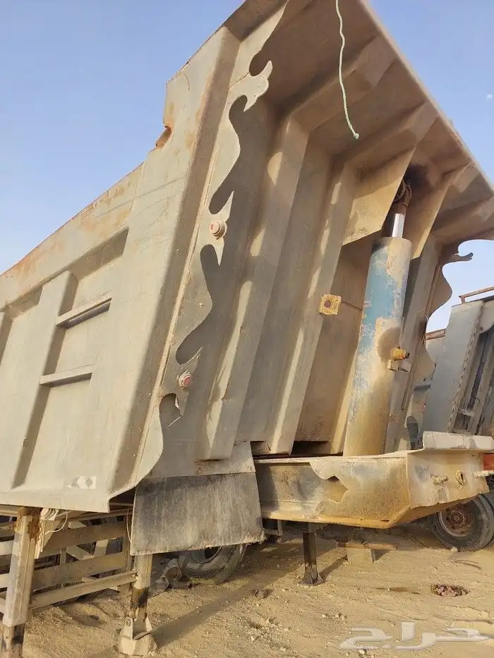 صندوق قلاب 24 متر صاج شرط للبيع 7