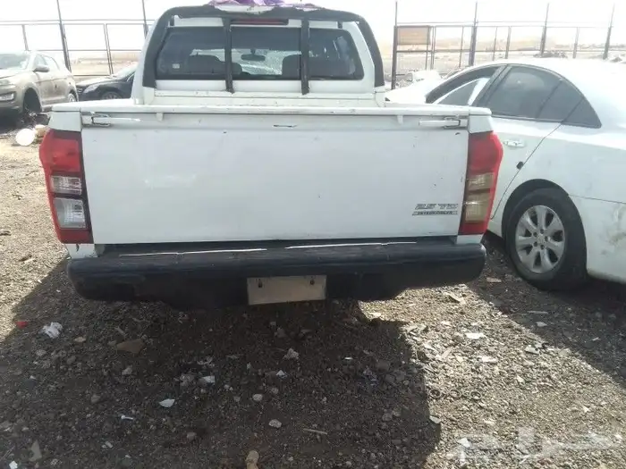 يوجد لدينا قطع غيار تشليح ايسوز دماكس اتوصل 0